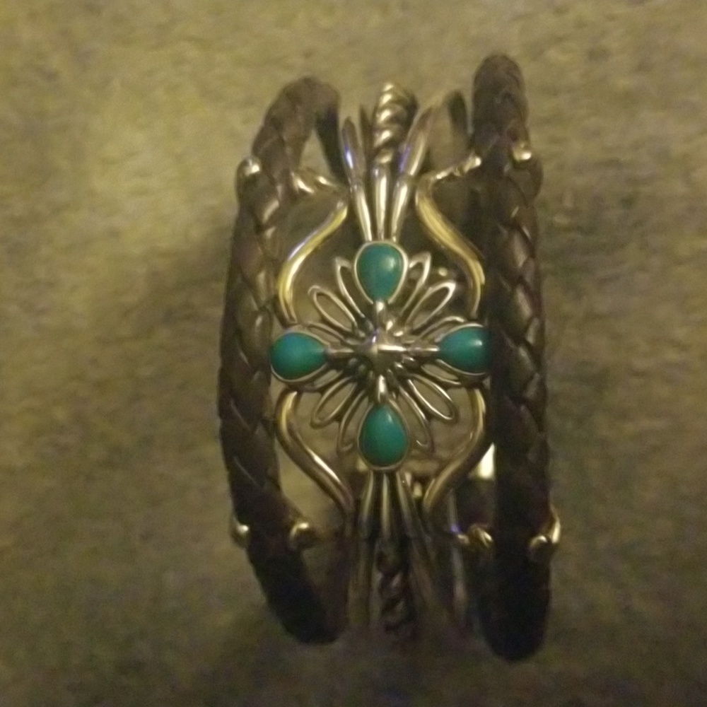 Bracelet - Picture 2 of 6